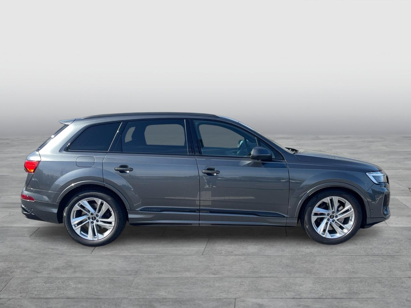 Bild über Audi SQ7 SUV TFSI quattro tiptronic - für weitere Informationen kontaktieren Sie den Audi Partner