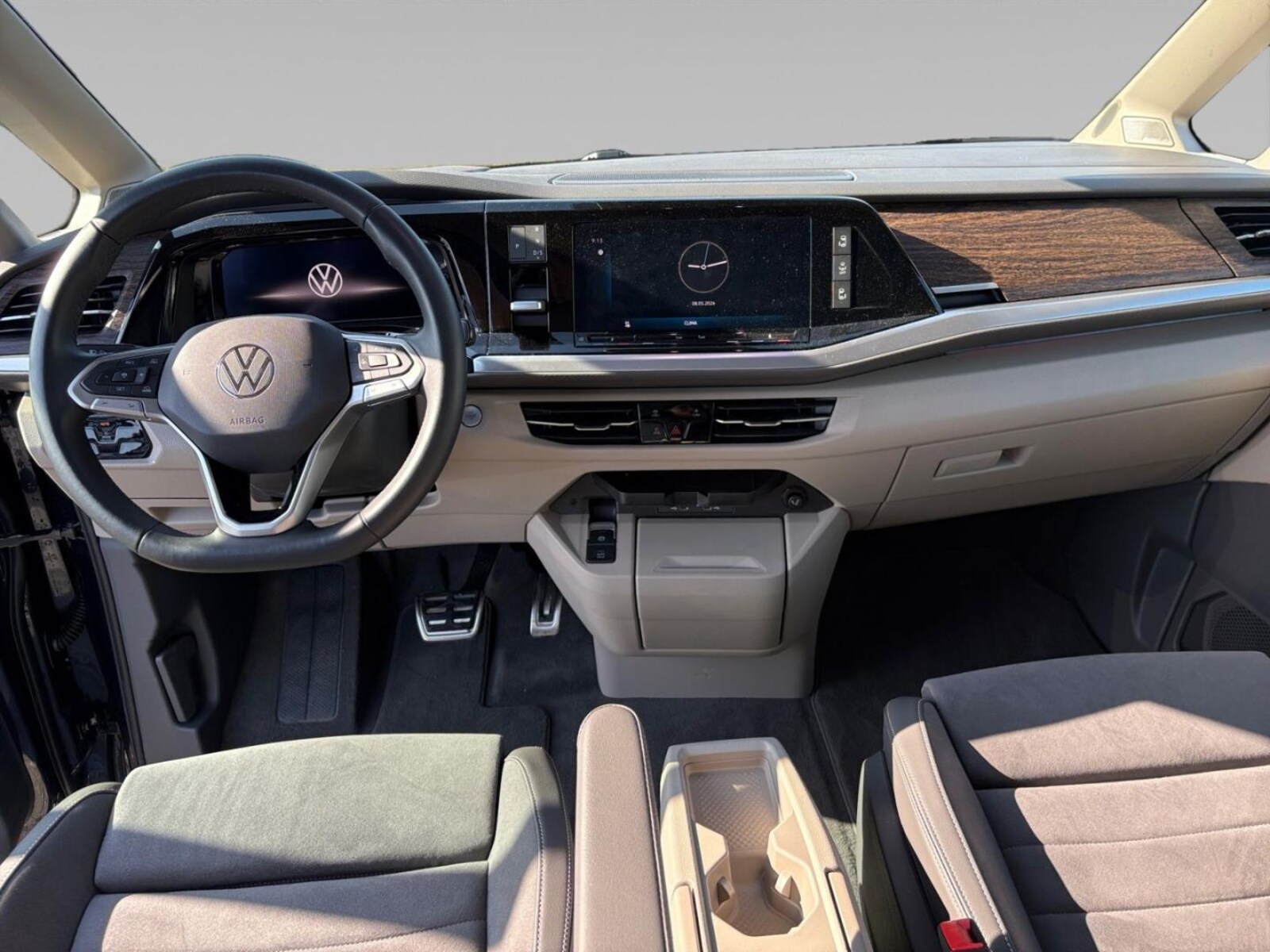 Volkswagen Multivan Langversion – Bild 11