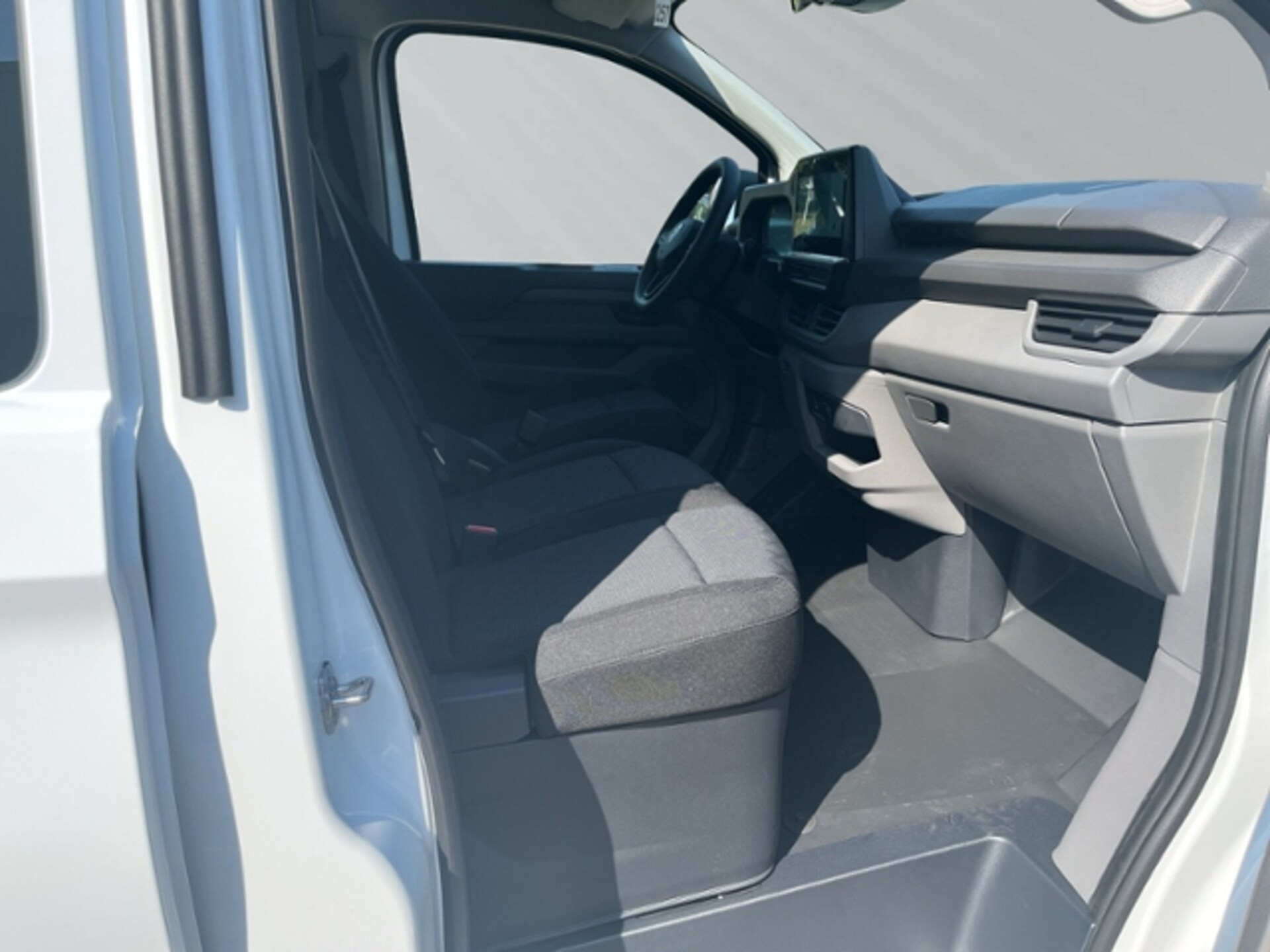 Volkswagen Transporter Kombi kurzer Radstand