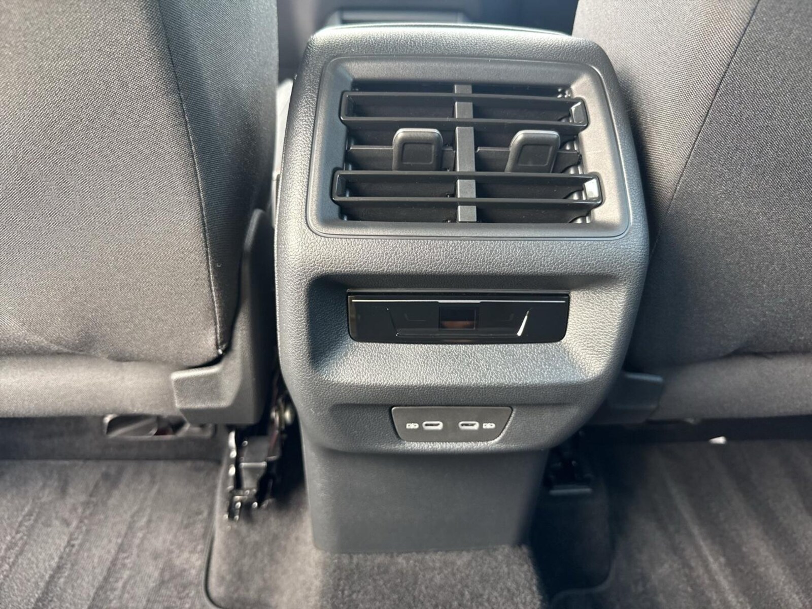 Volkswagen Tiguan – Bild 19