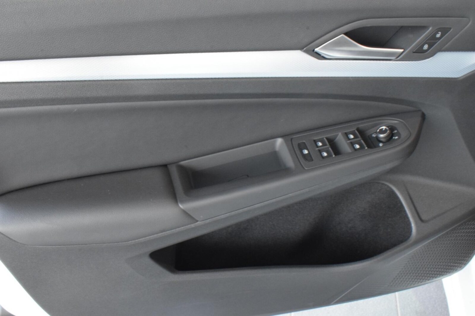 Volkswagen Golf Variant – Bild 8