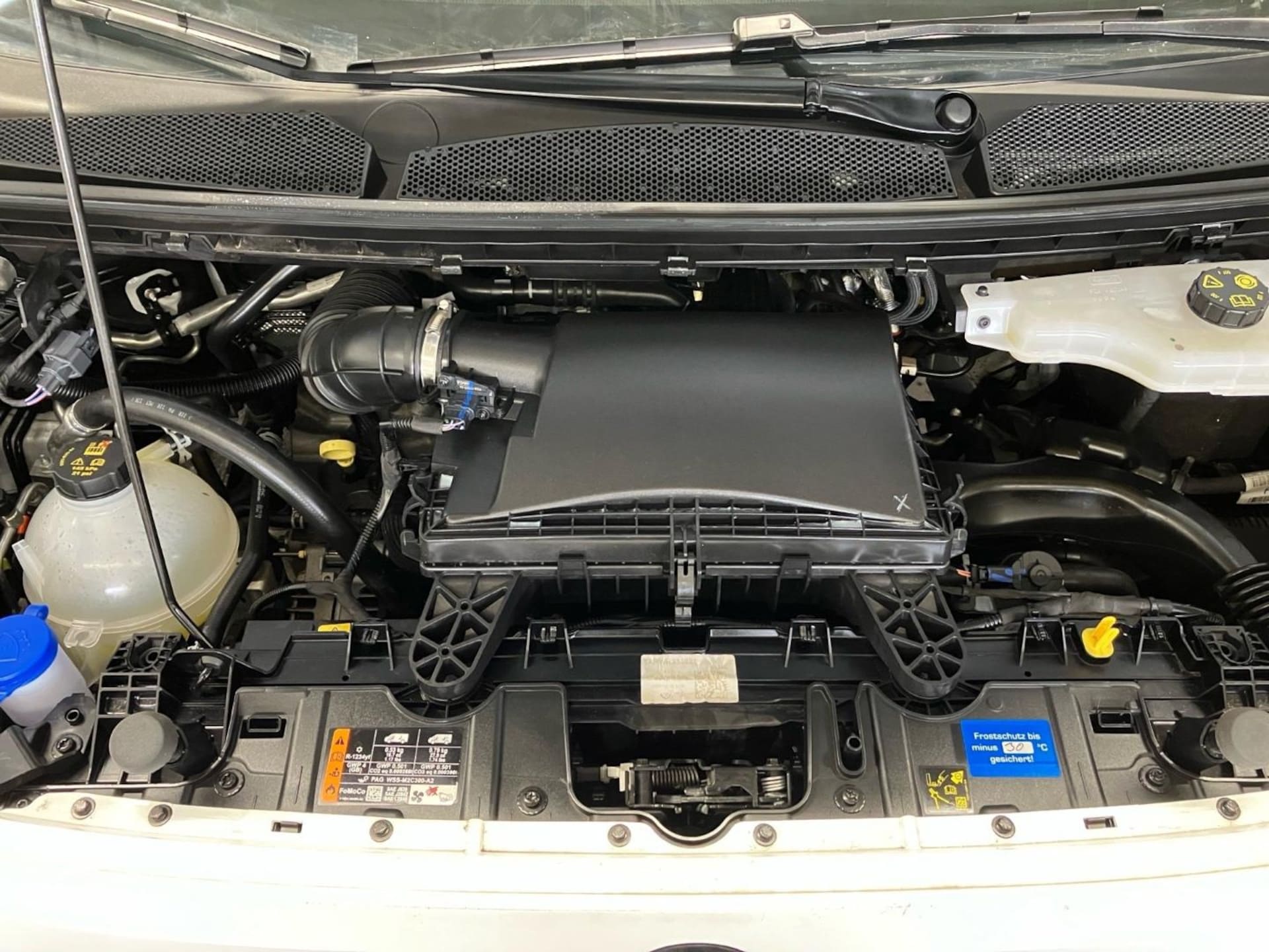 Volkswagen Transporter Kasten kurzer Radstand