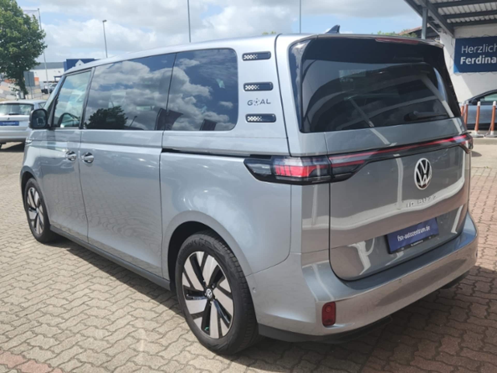 Volkswagen ID. Buzz Goal