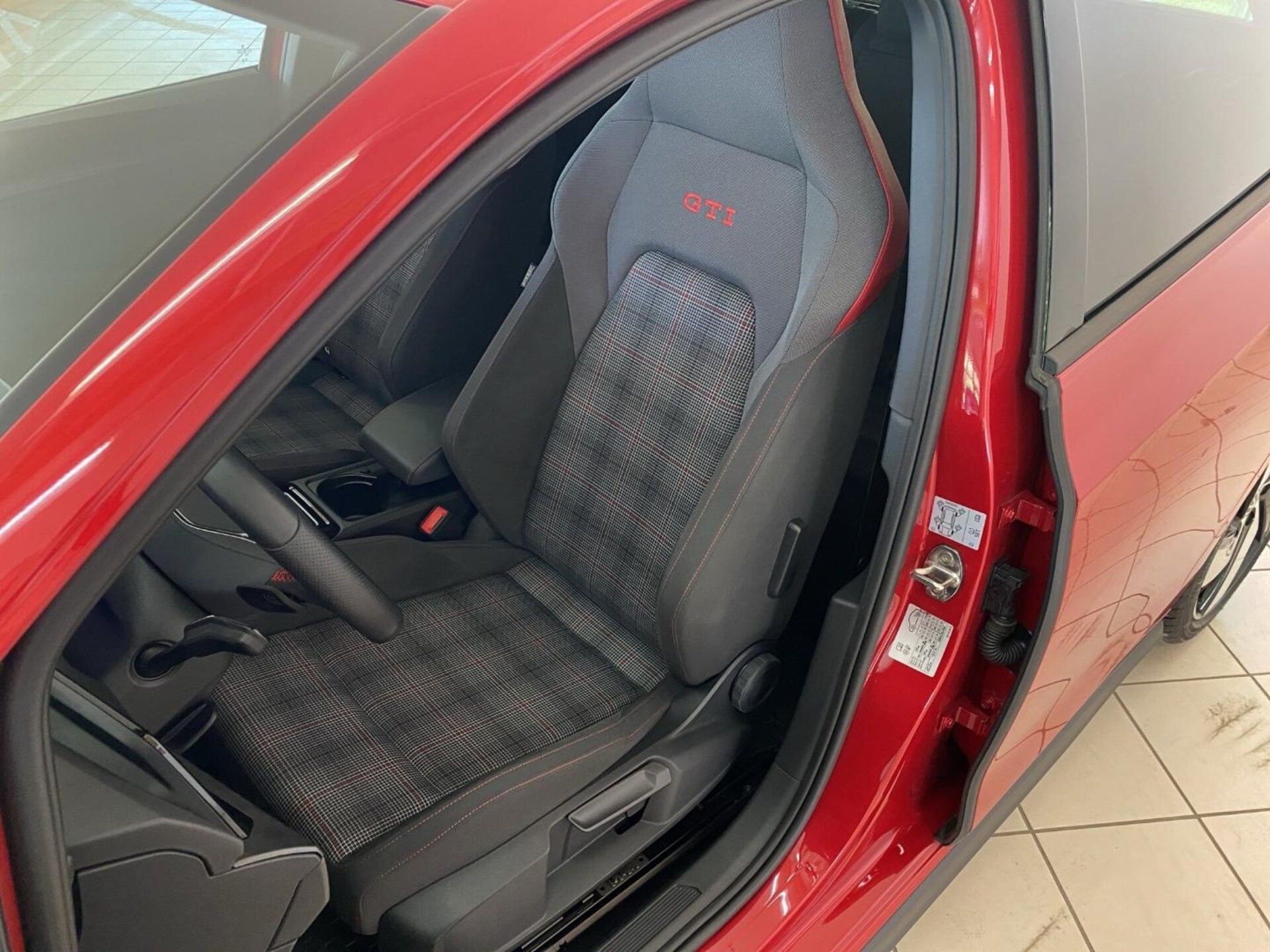 Volkswagen Golf GTI