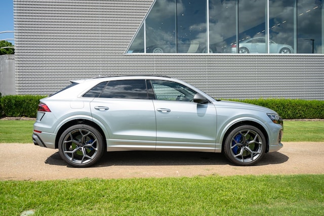 2026 Audi RS Q8 Base - Photo 29