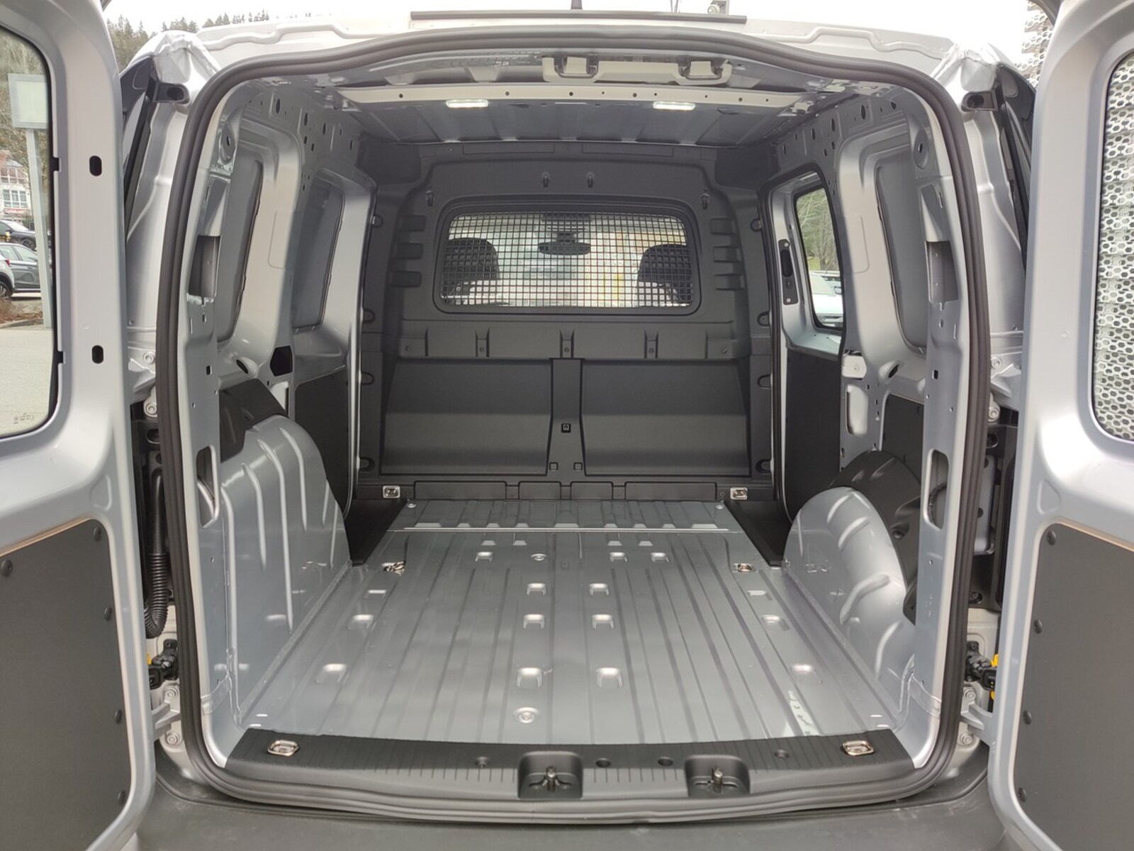 Volkswagen Caddy Cargo – Bild 6