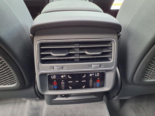 2026 Audi SQ7 Prestige - Photo 14