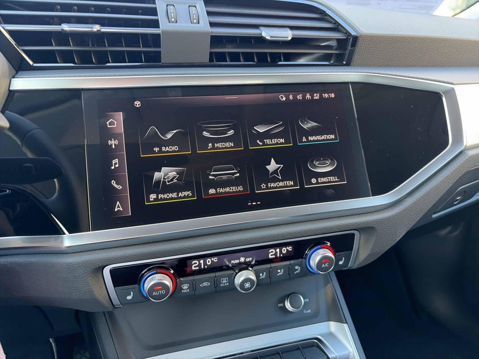 Audi Q3 Sportback S line