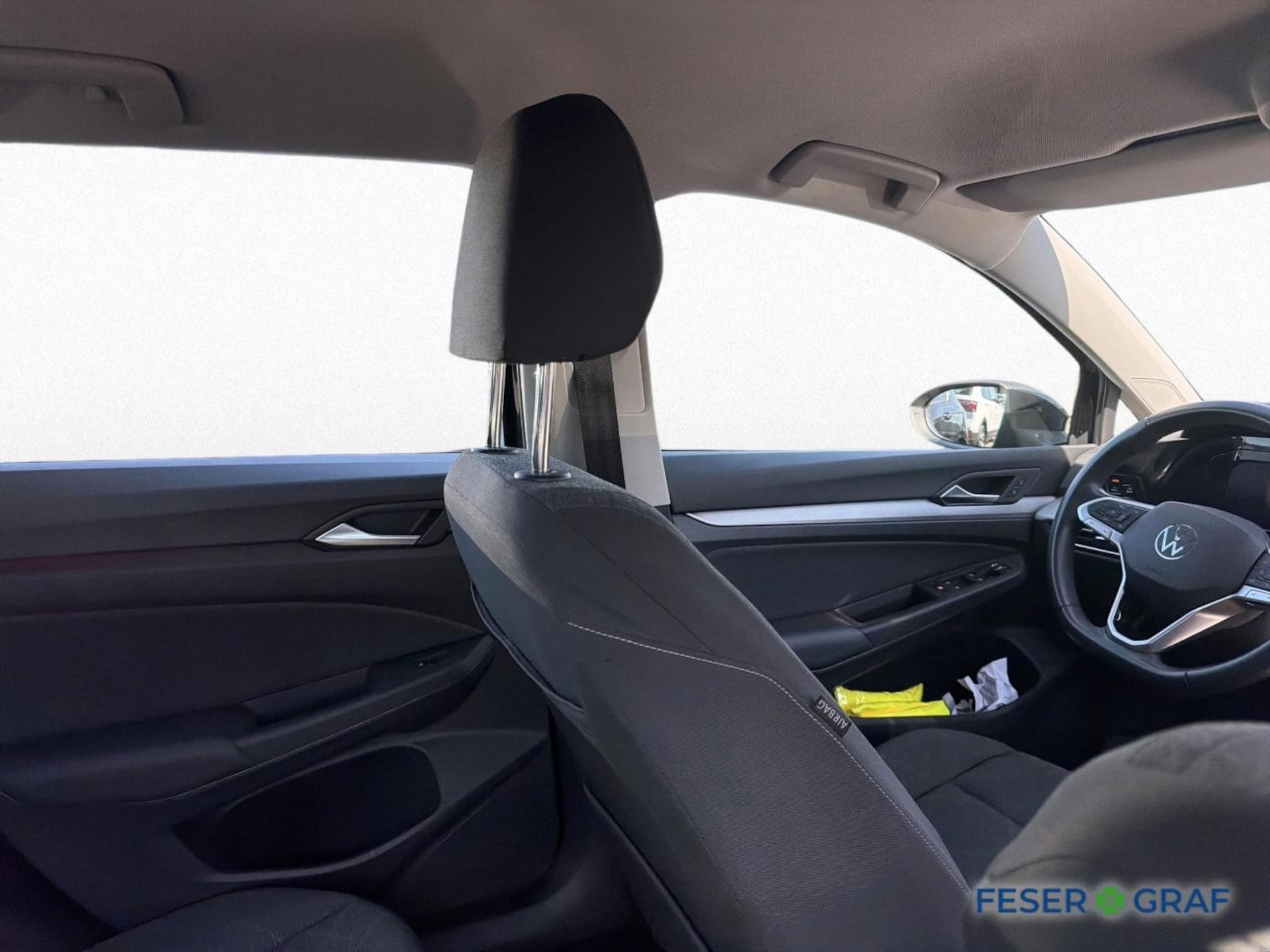 Volkswagen Golf Variant Life