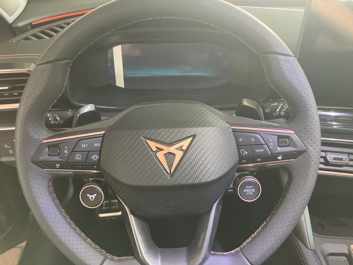CUPRA Formentor 1.5 eTSI DSG 110 kW (150 CV) — photo 15