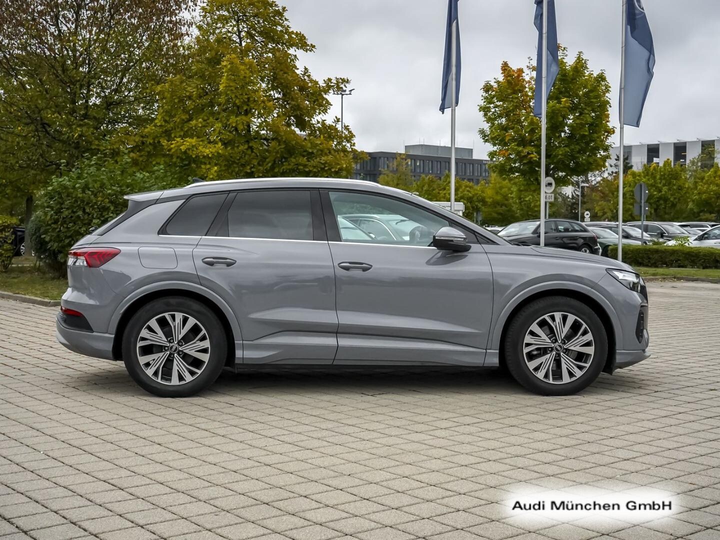 Bild über Audi Q4 e-tron 35 e-tron - für weitere Informationen kontaktieren Sie den Audi Partner