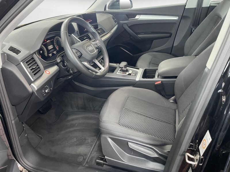 Image about Audi Q5 40 TDI quattro S tronic