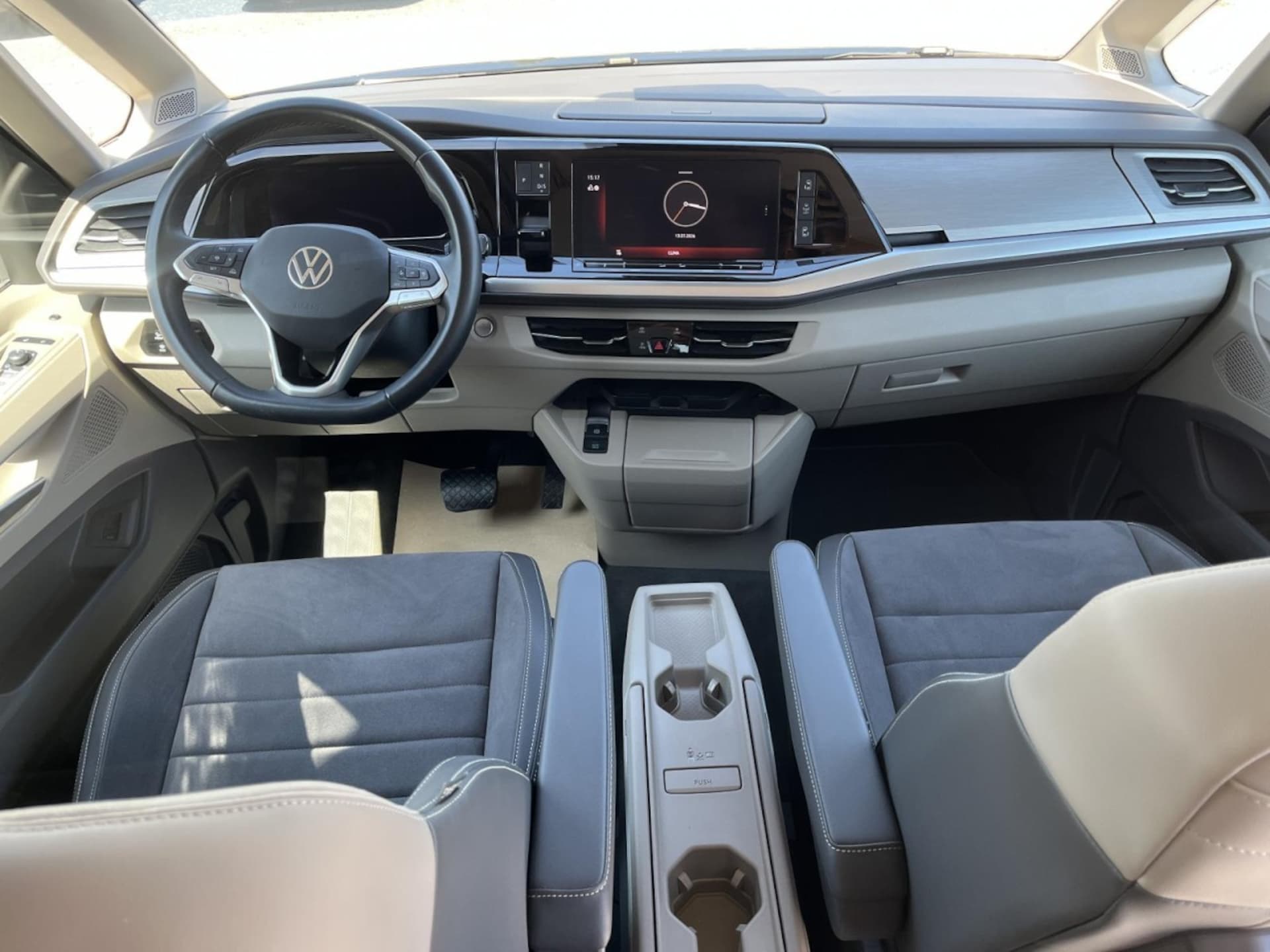 Volkswagen Multivan Life