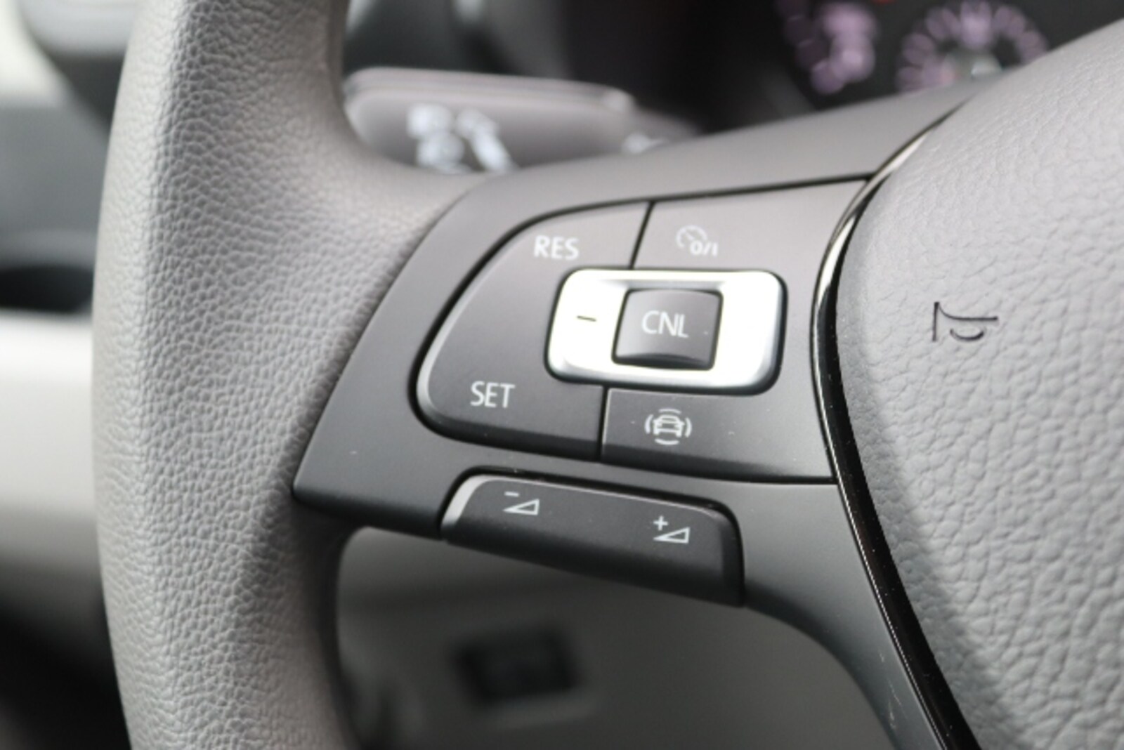 Volkswagen Crafter Kasten mittlerer Radstand – Bild 14