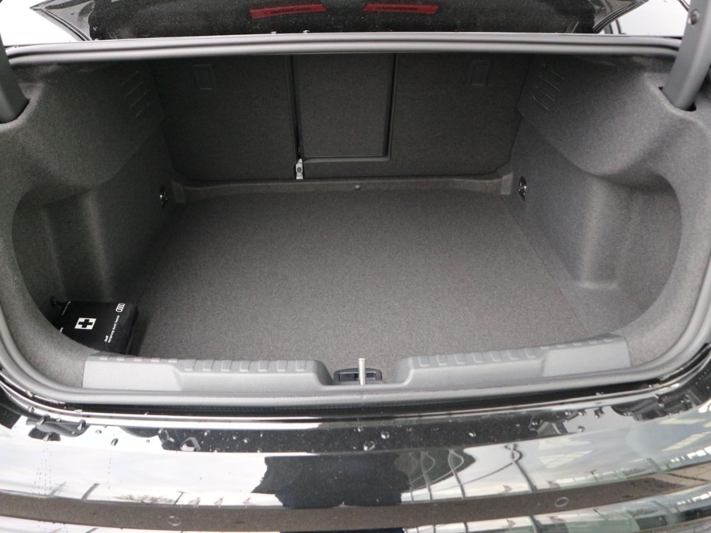 Image about Audi A3 Limousine S line 35 TDI S tronic