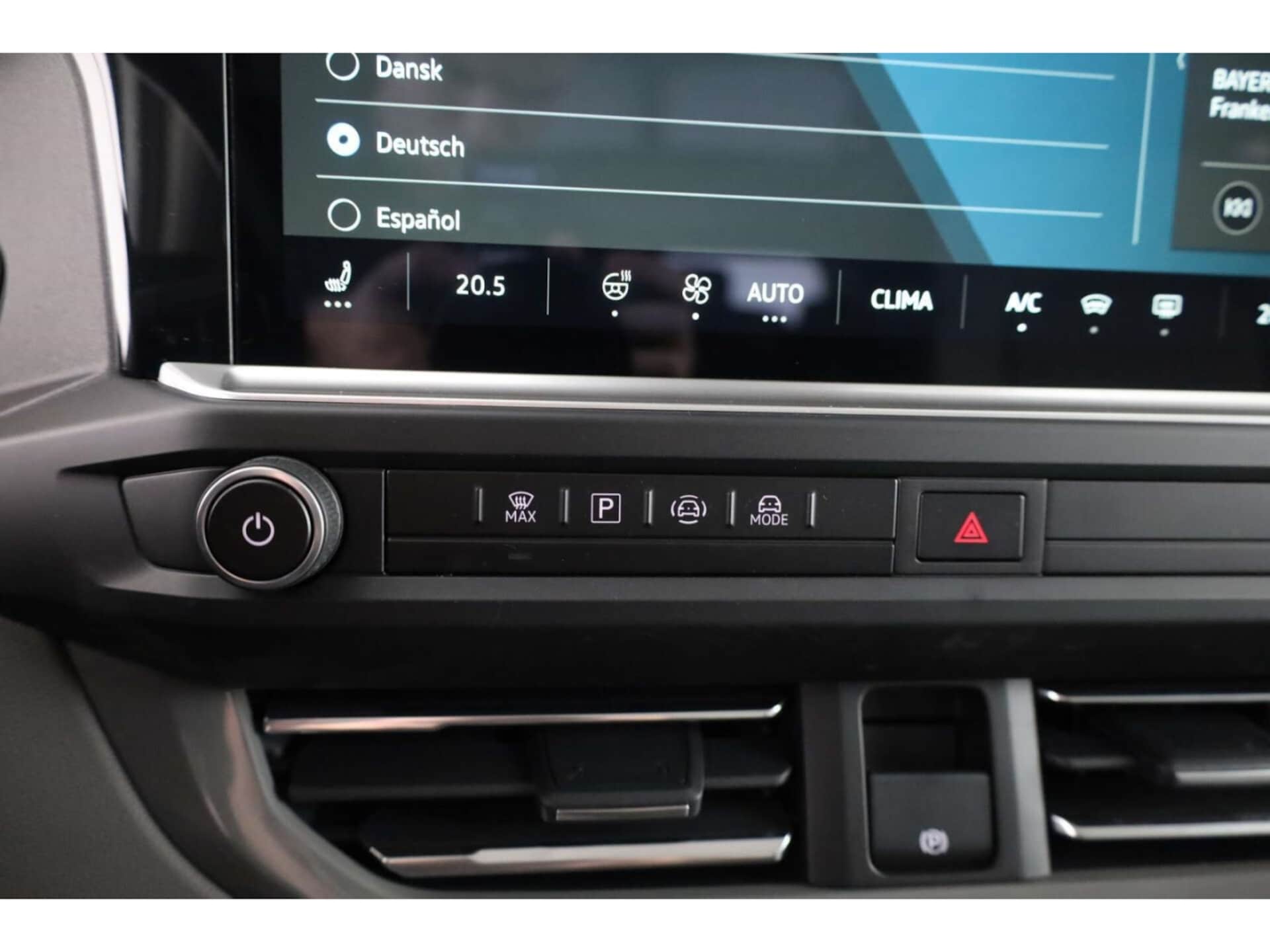 Volkswagen e-Caravelle Style