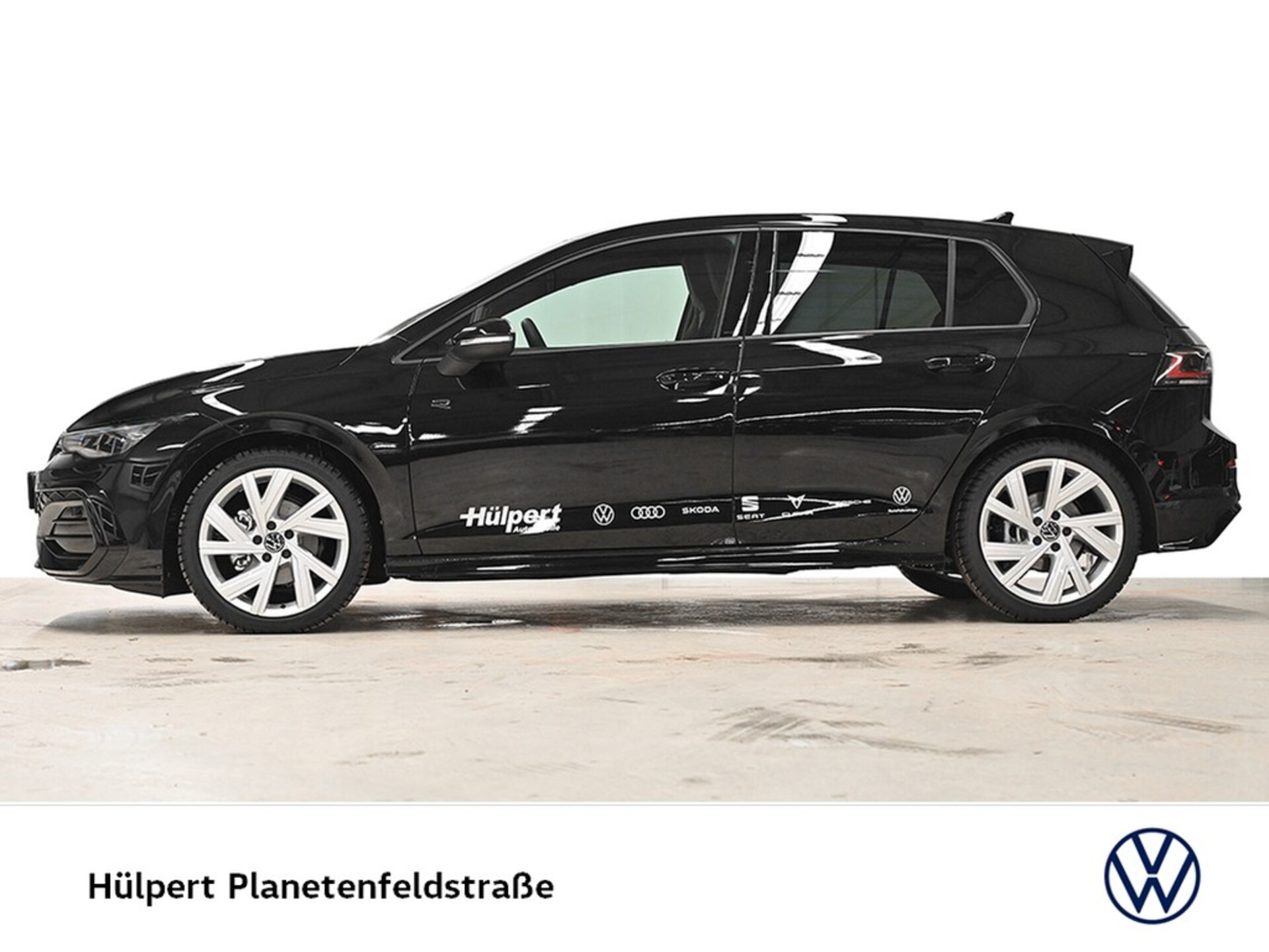 Volkswagen Golf R-Line