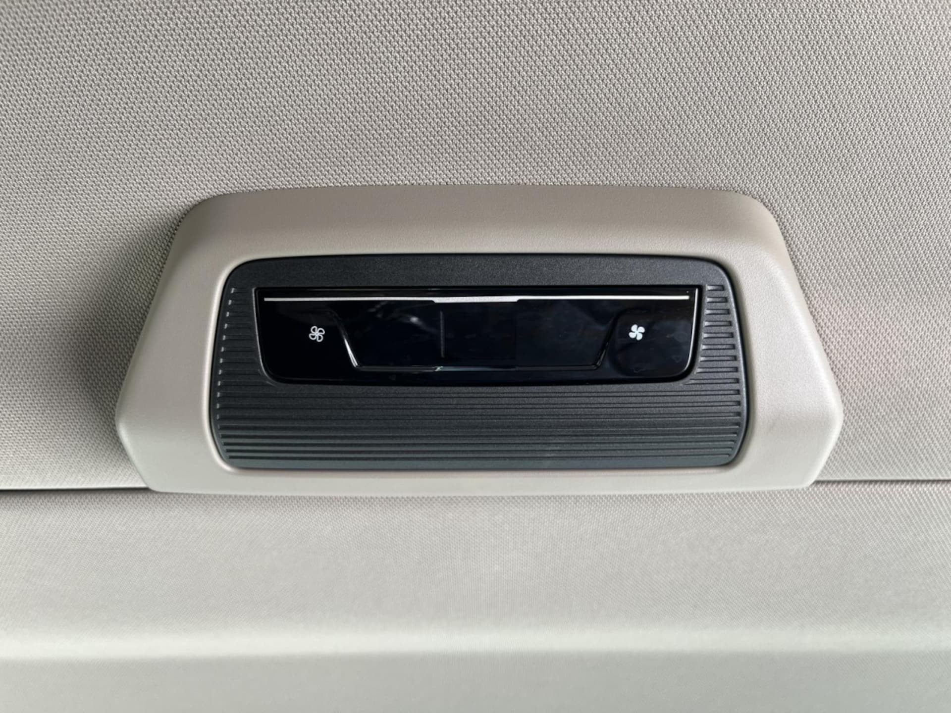 Volkswagen Multivan Life