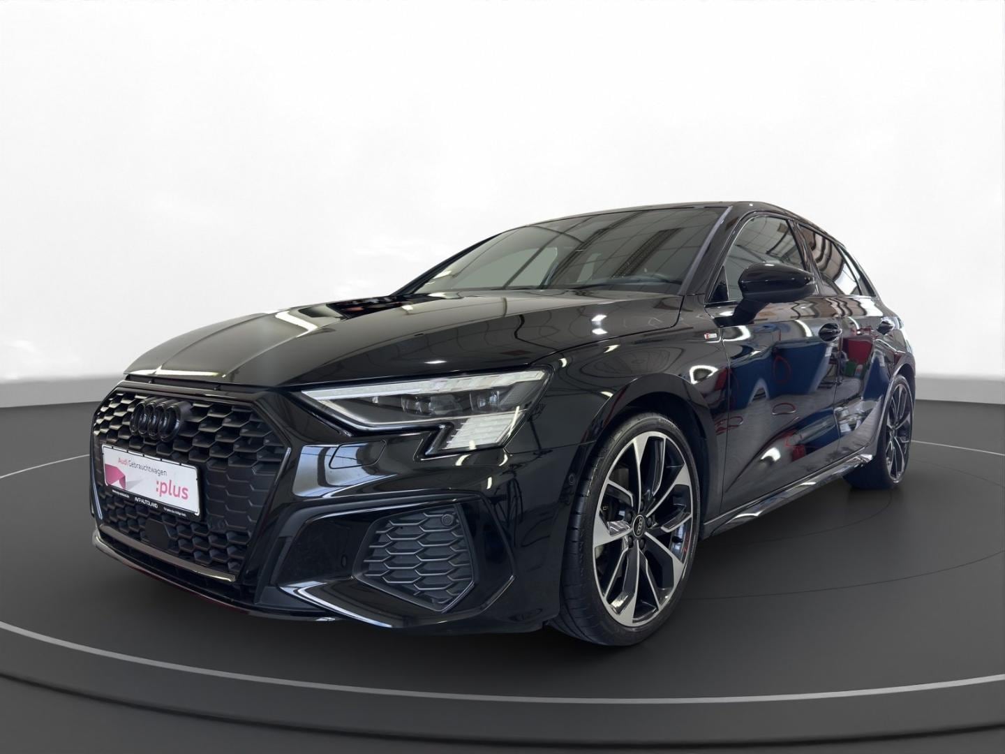 Bild über Audi A3 Sportback S line 35 TFSI Schaltgetriebe - für weitere Informationen kontaktieren Sie den Audi Partner