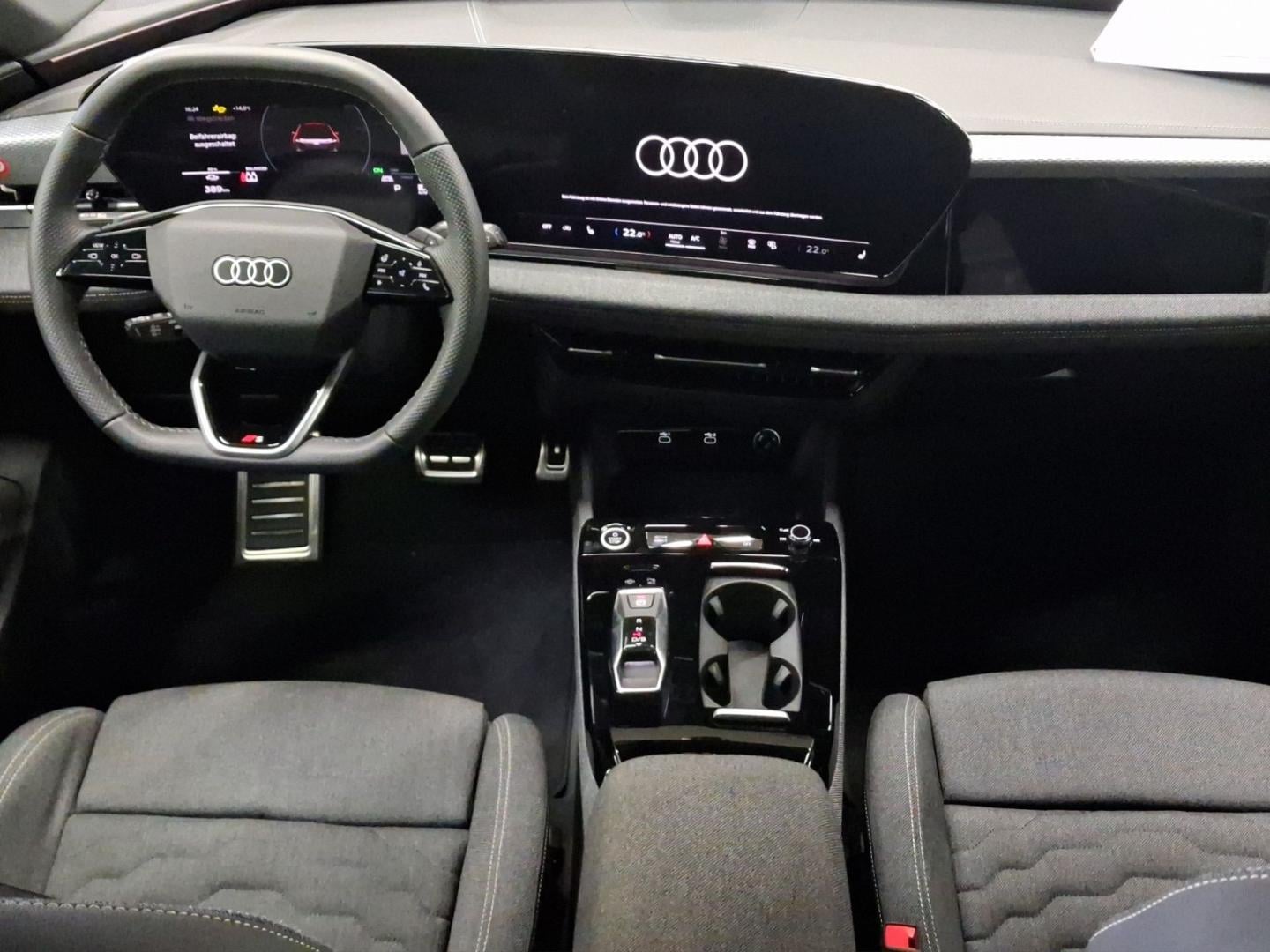 Bild über Audi A6 Avant e-tron e-tron - für weitere Informationen kontaktieren Sie den Audi Partner