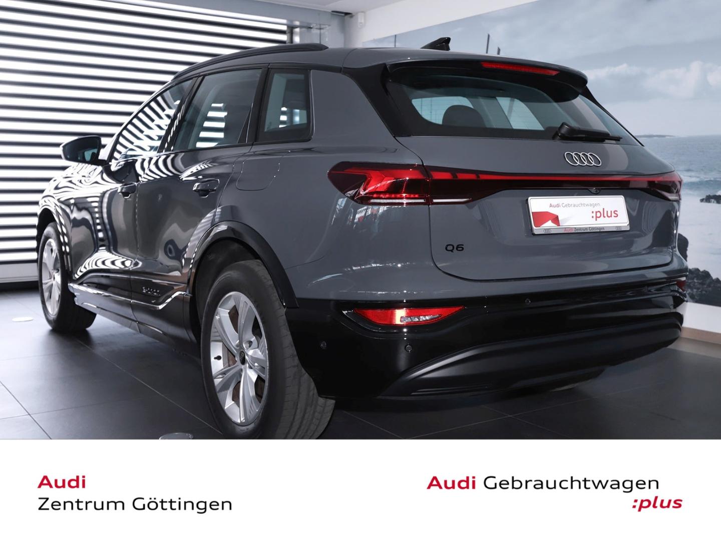 Image about Audi Q6 SUV e-tron e-tron