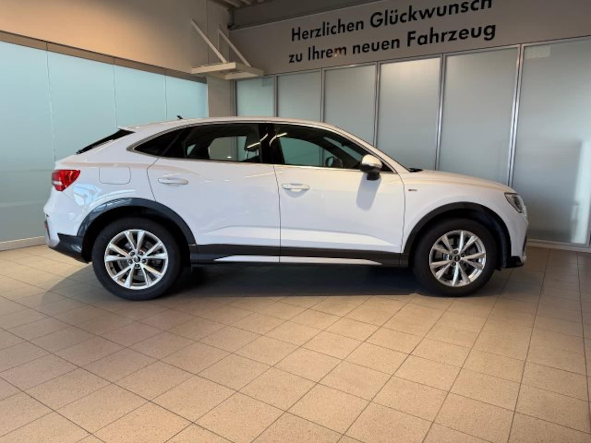 Audi Q3 Sportback S line