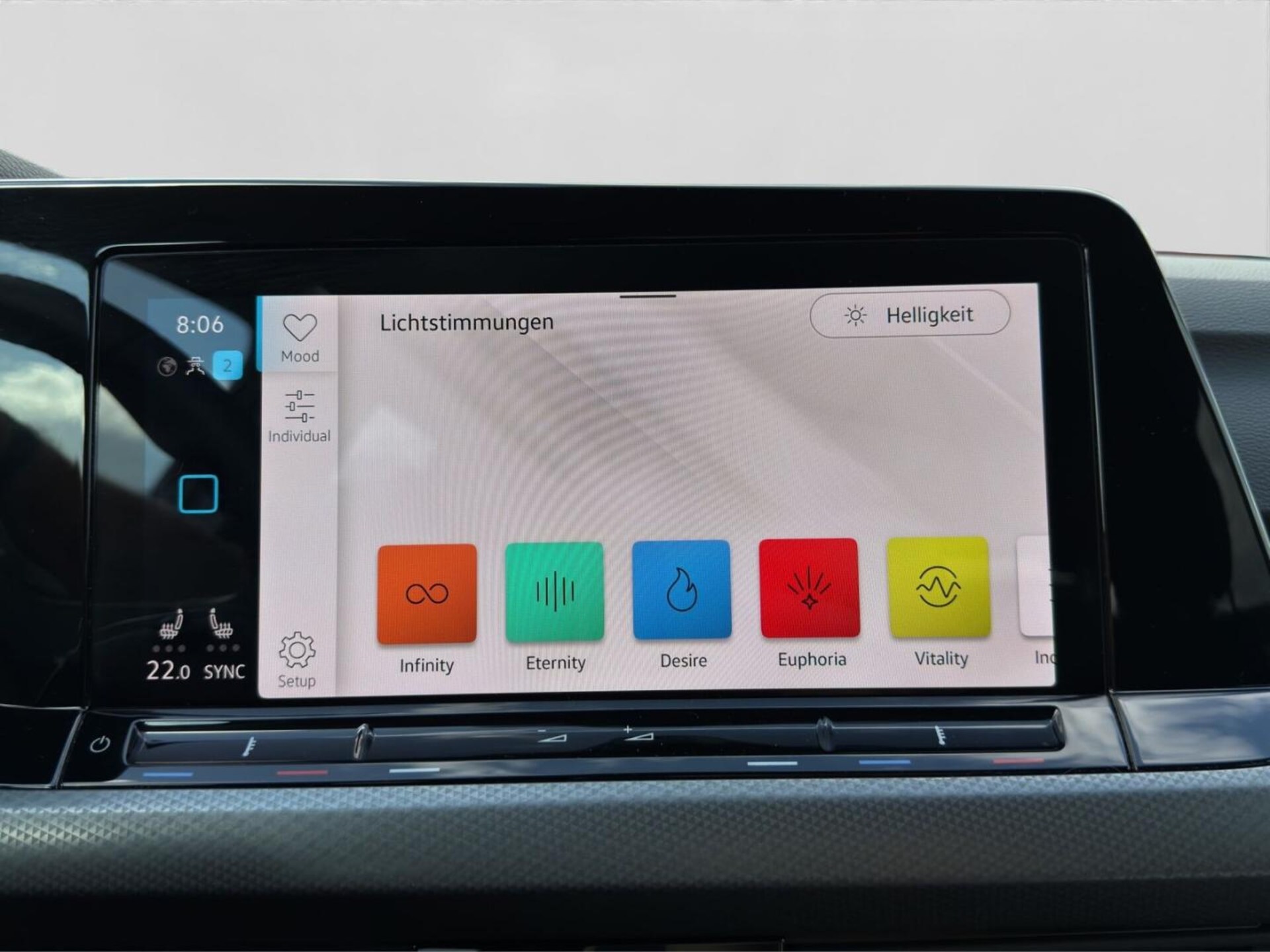 Volkswagen Golf Life