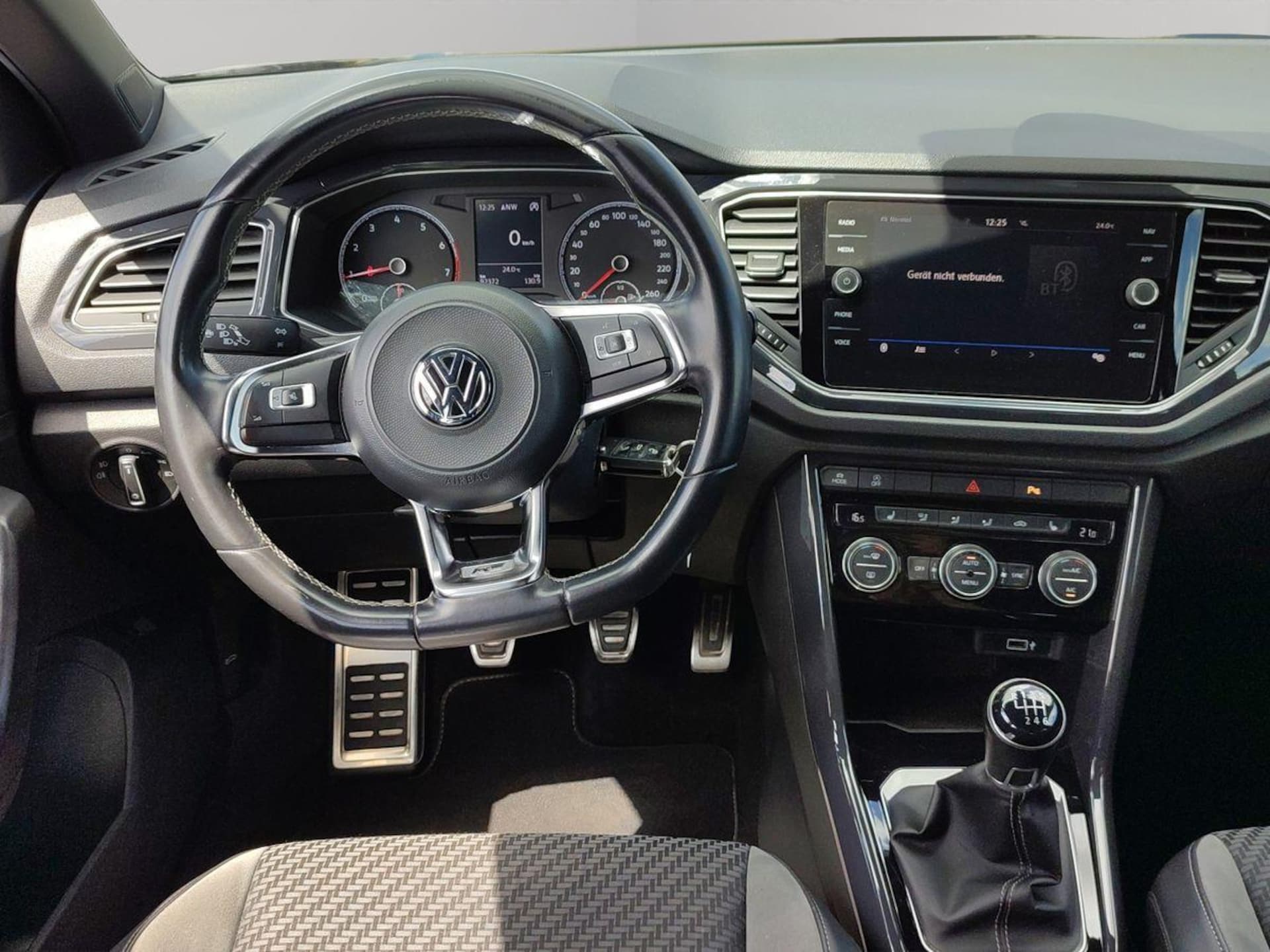 Volkswagen T-Roc Sport