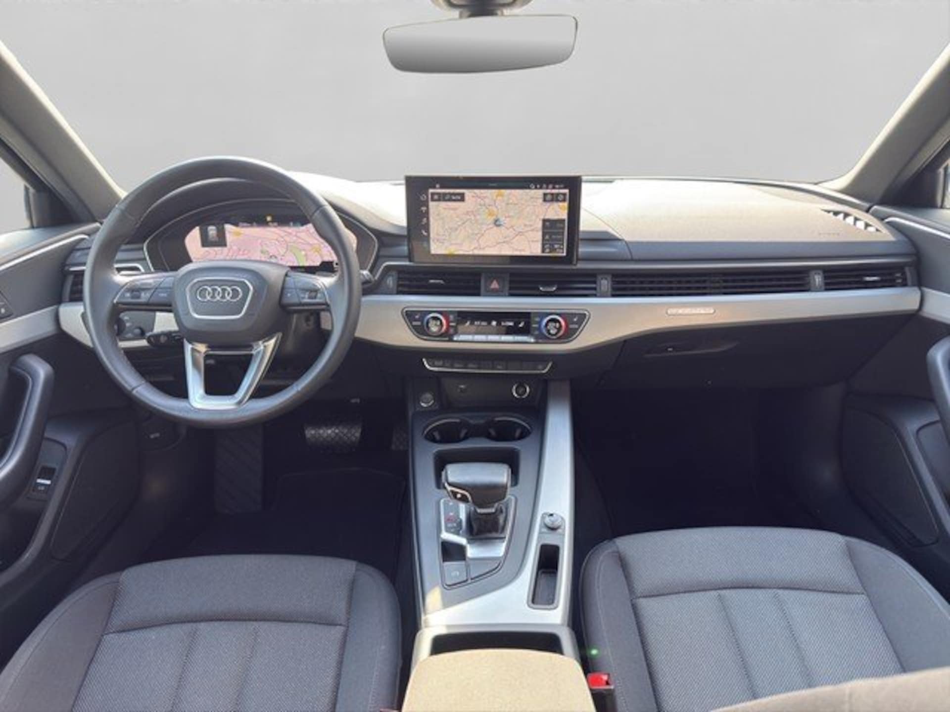 Audi A4 Avant S line