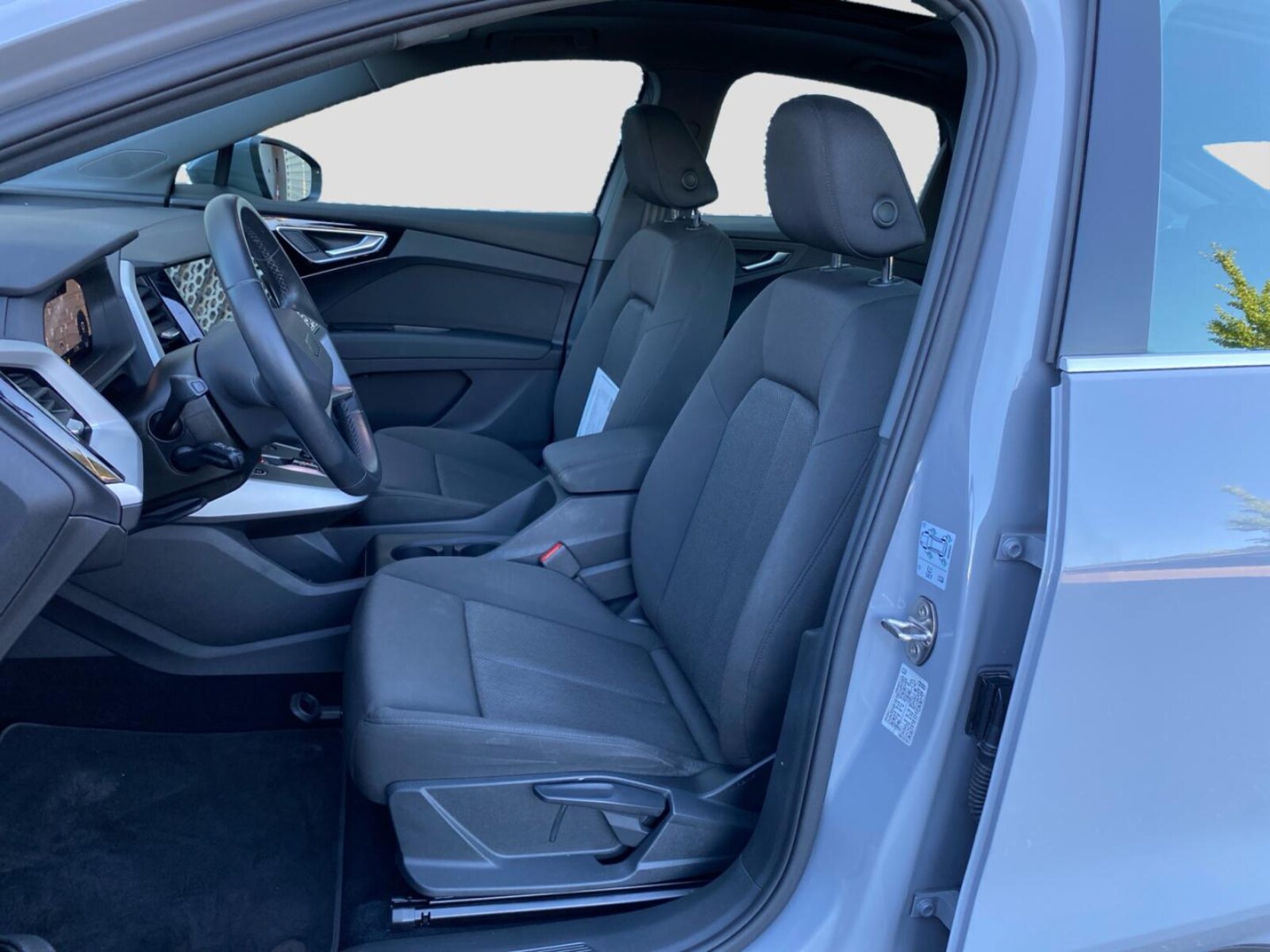 Audi Q4 Sportback e-tron – Bild 9