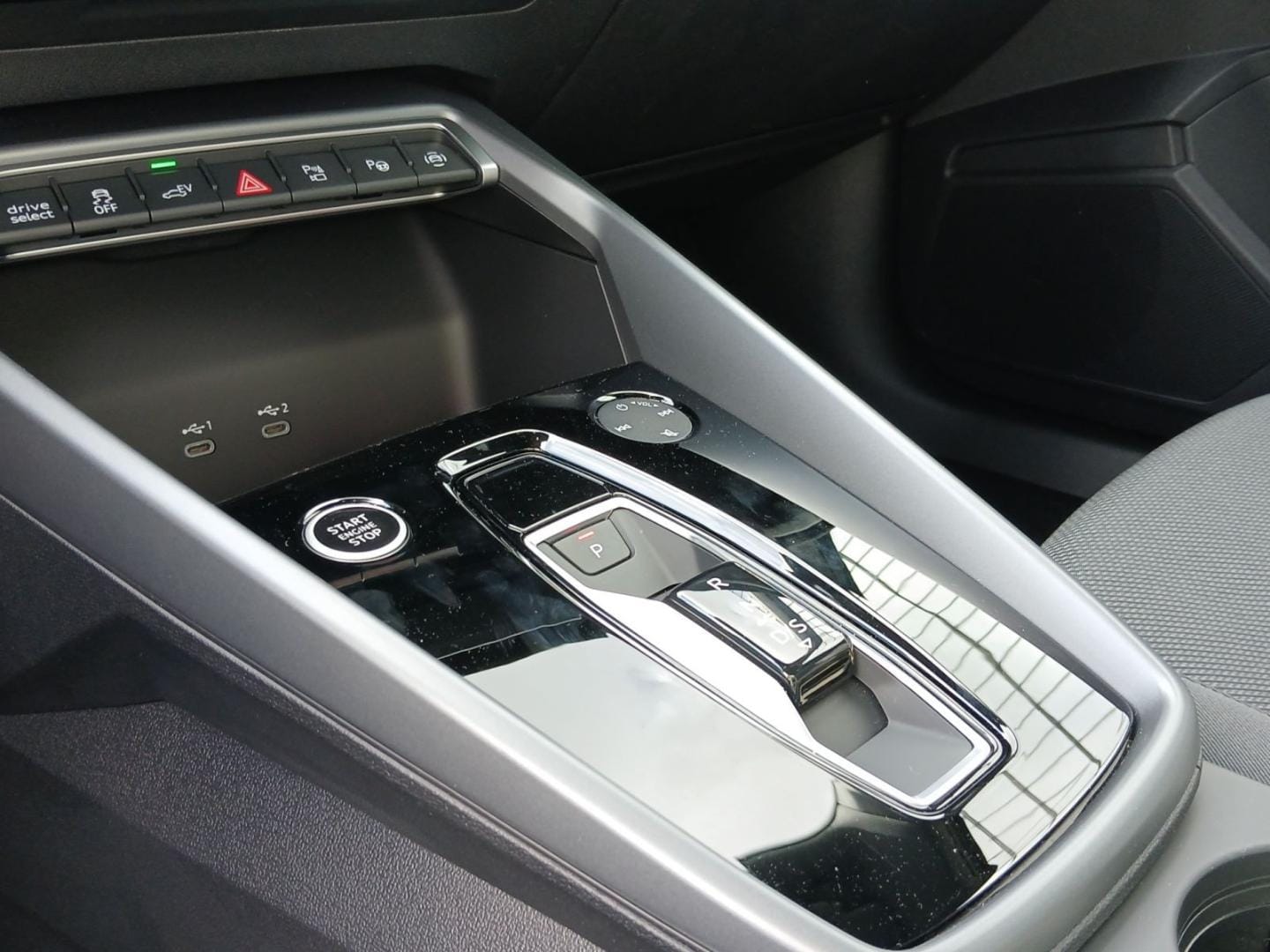 Bild über Audi A3 Sportback TFSI e TFSI e 150 kW S tronic - für weitere Informationen kontaktieren Sie den Audi Partner