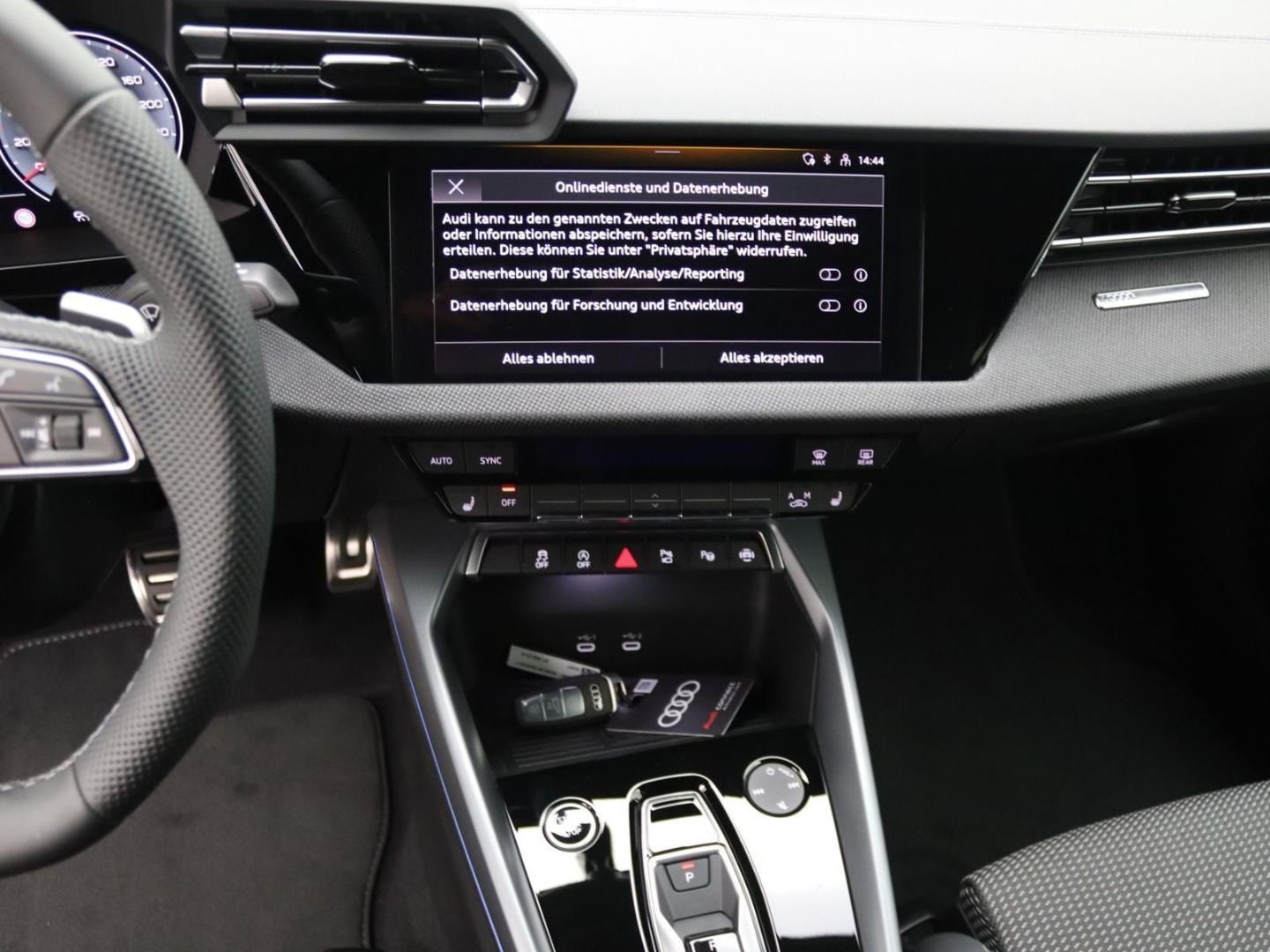 Bild über Audi A3 Sportback TFSI 110 kW S tronic - für weitere Informationen kontaktieren Sie den Audi Partner