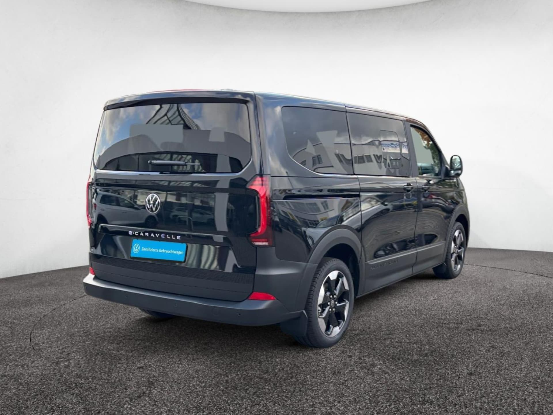 Volkswagen e-Caravelle Life