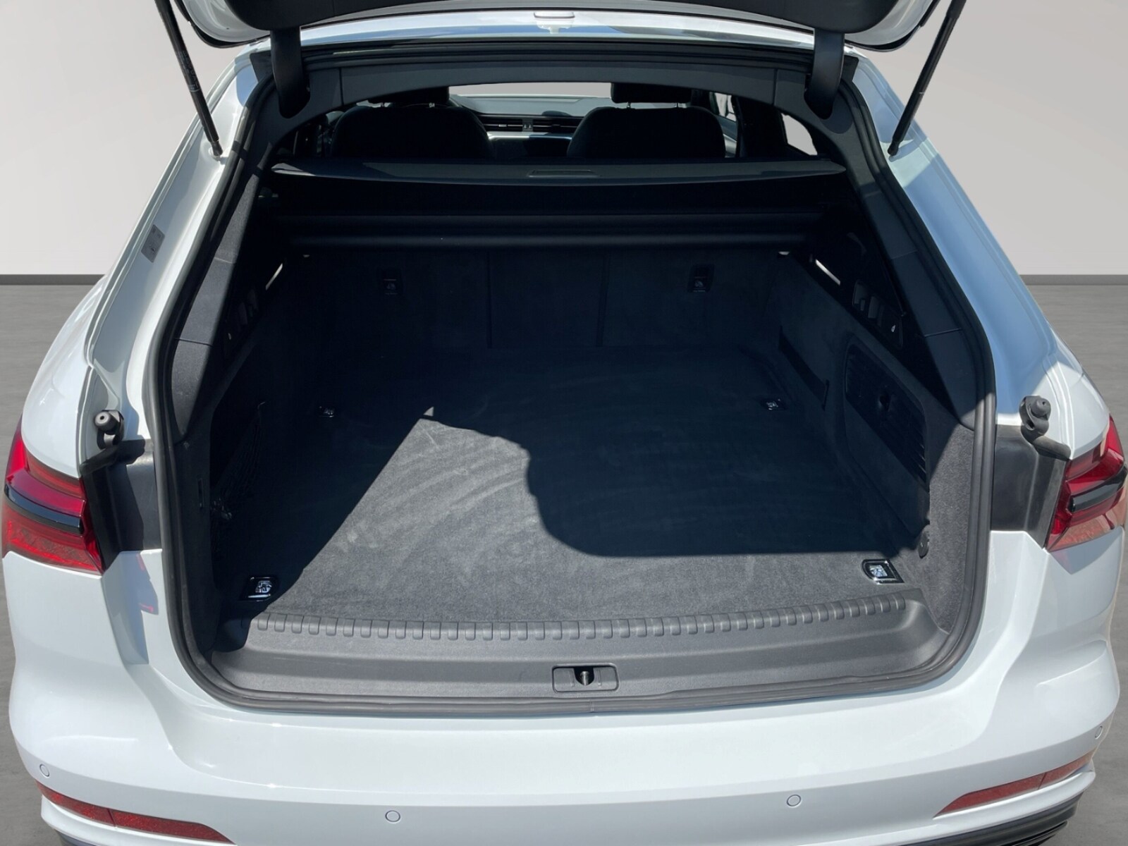 Audi A6 Avant – Bild 9