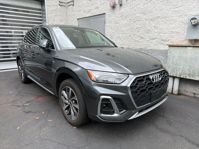 Photo of 2023 Audi Q5 