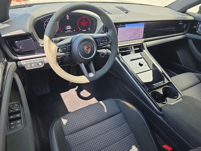2024 Porsche Panamera