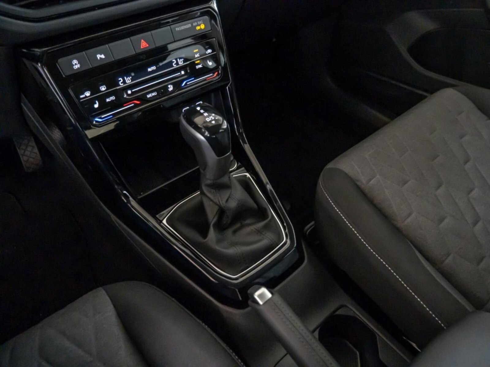 Volkswagen T-Cross – Bild 15