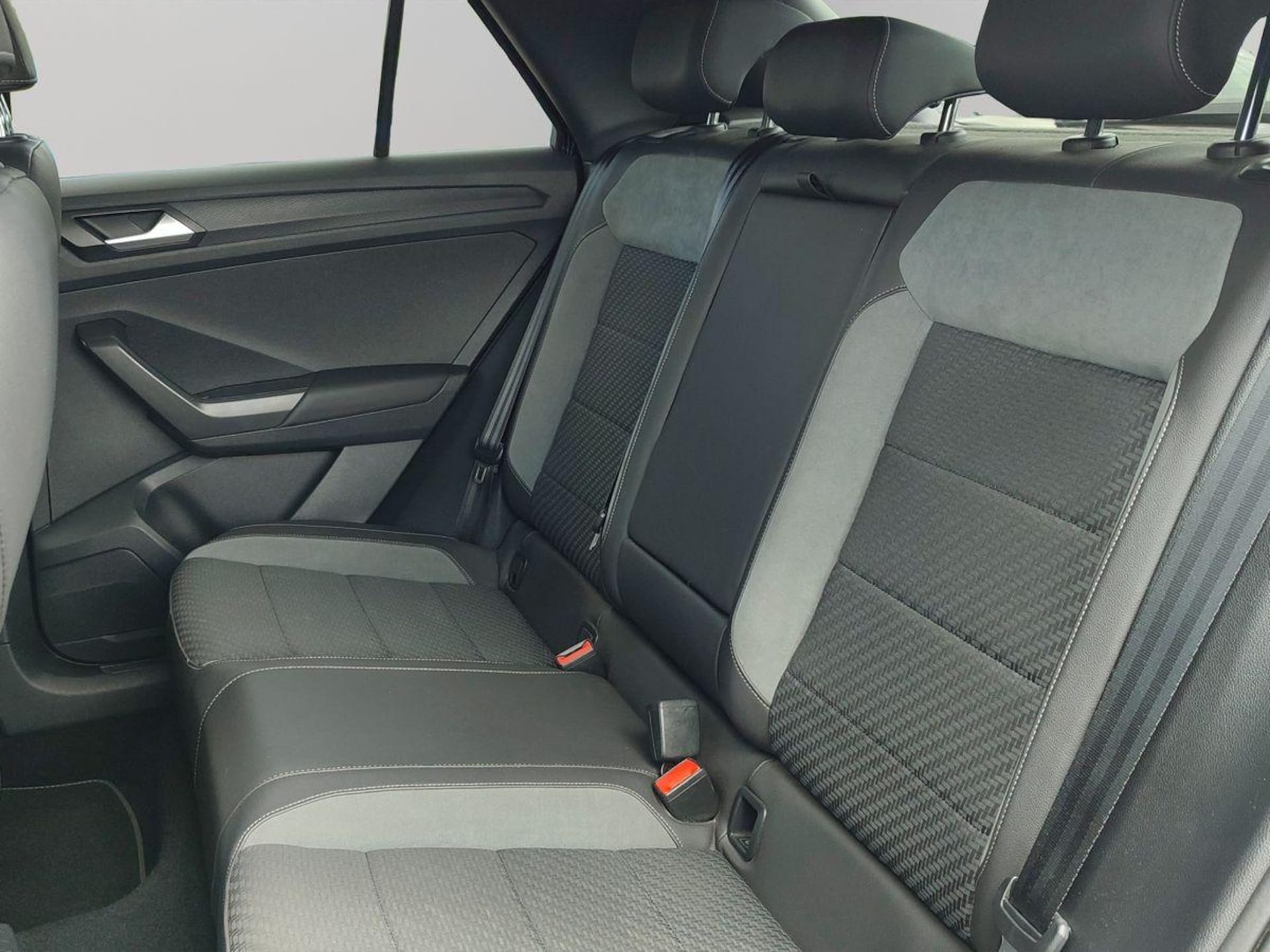 Volkswagen T-Roc Sport