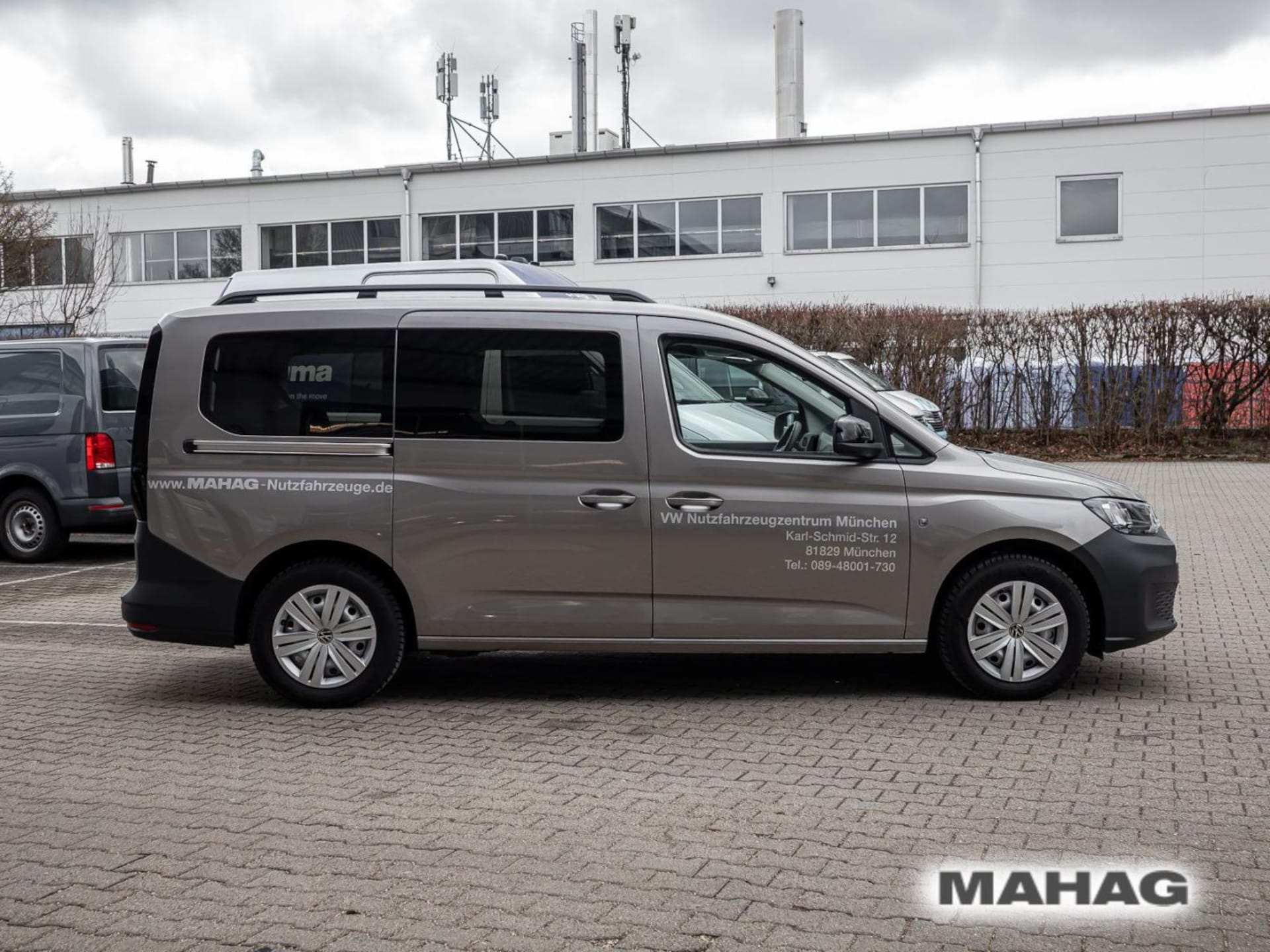 Volkswagen Caddy Maxi Basis-Modell
