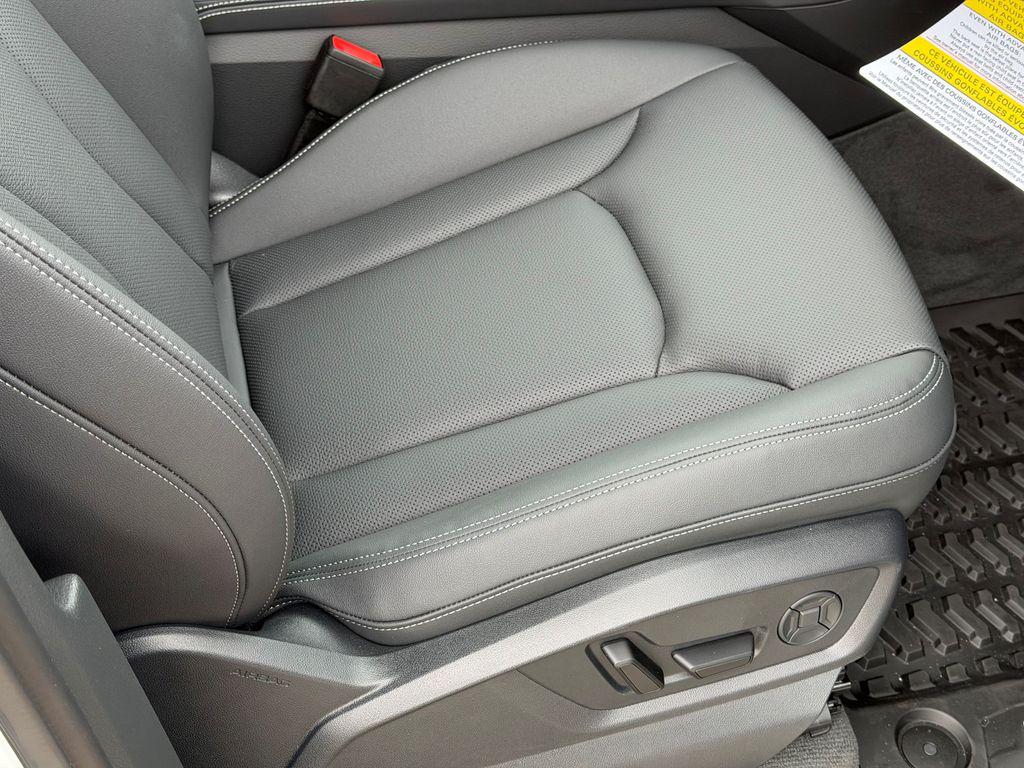 2026 Audi Q7 Premium Plus - Photo 8