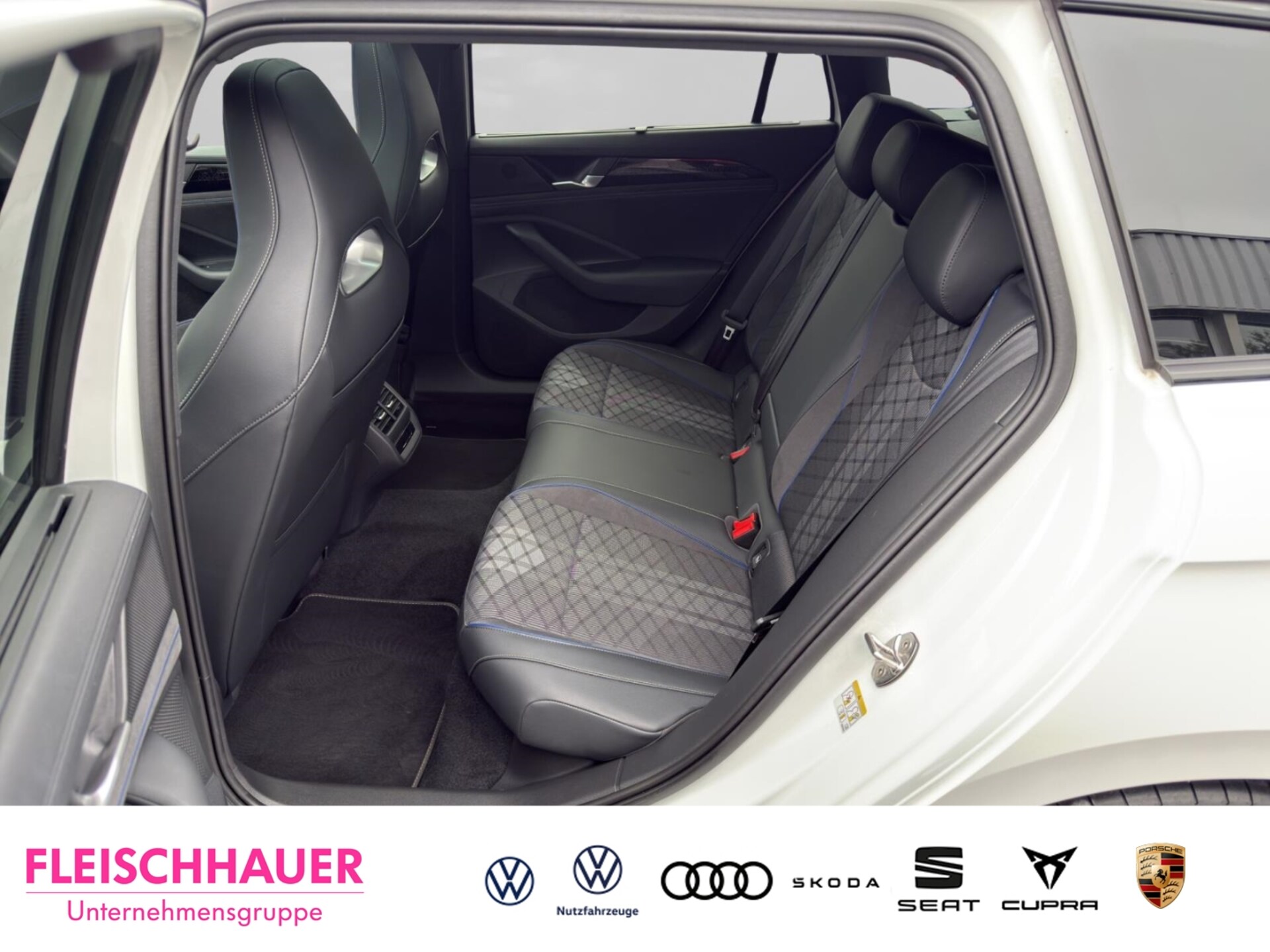 Volkswagen Passat R-Line