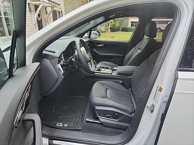 Used 2025 Audi Q7 Premium Plus with VIN WA1LVBF72SD029133 for sale in Minneapolis, Minnesota