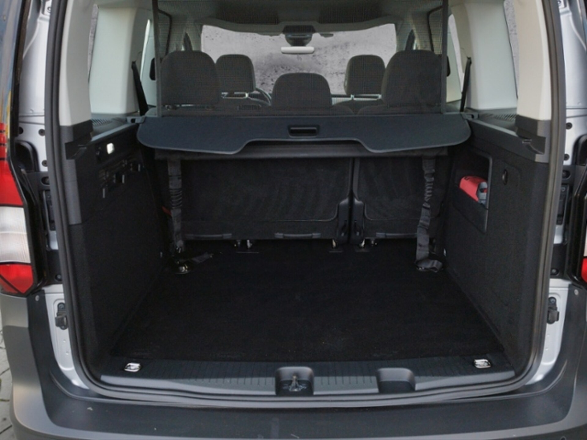 Volkswagen Caddy Basis-Modell