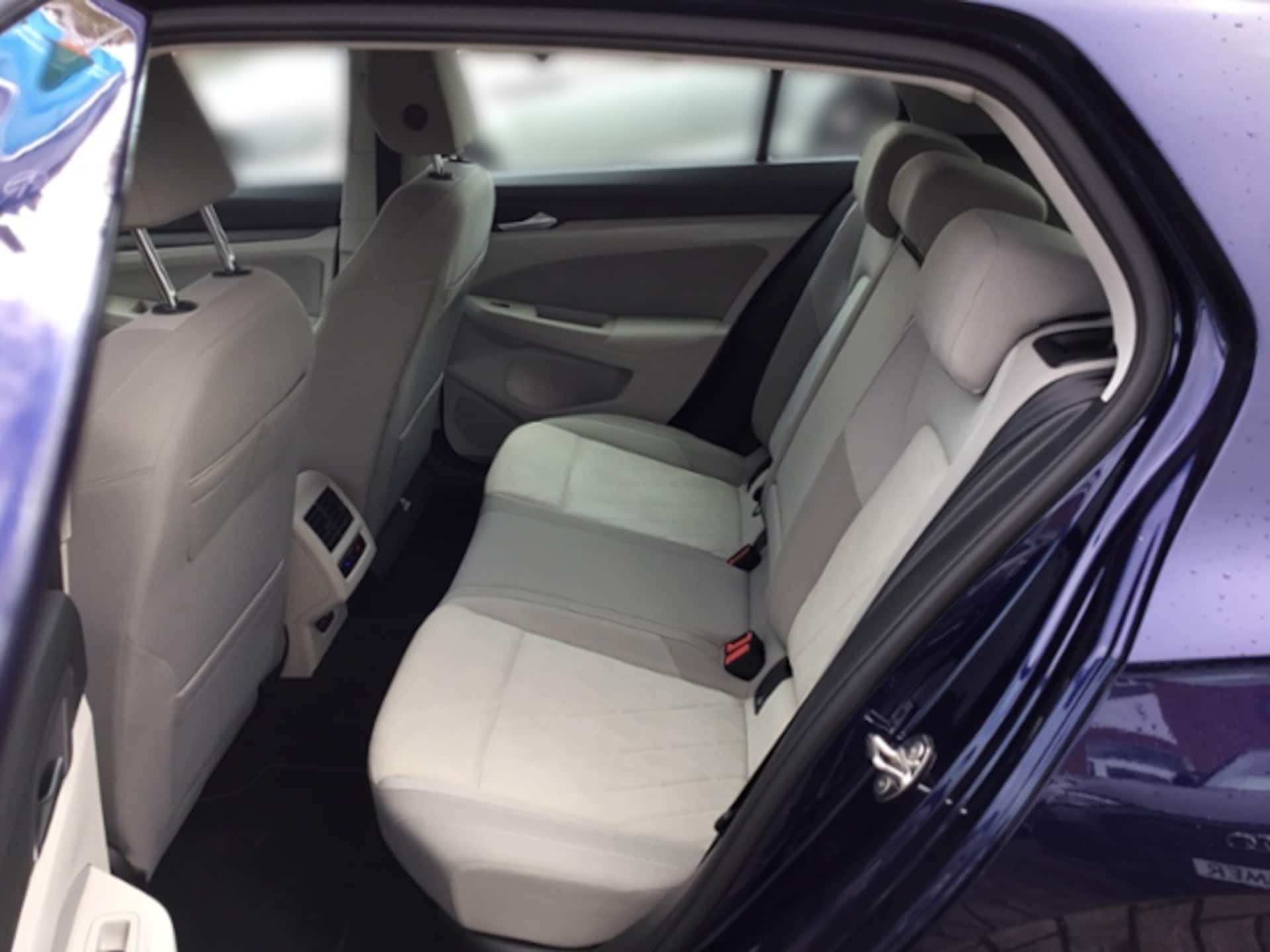 Volkswagen Golf Style