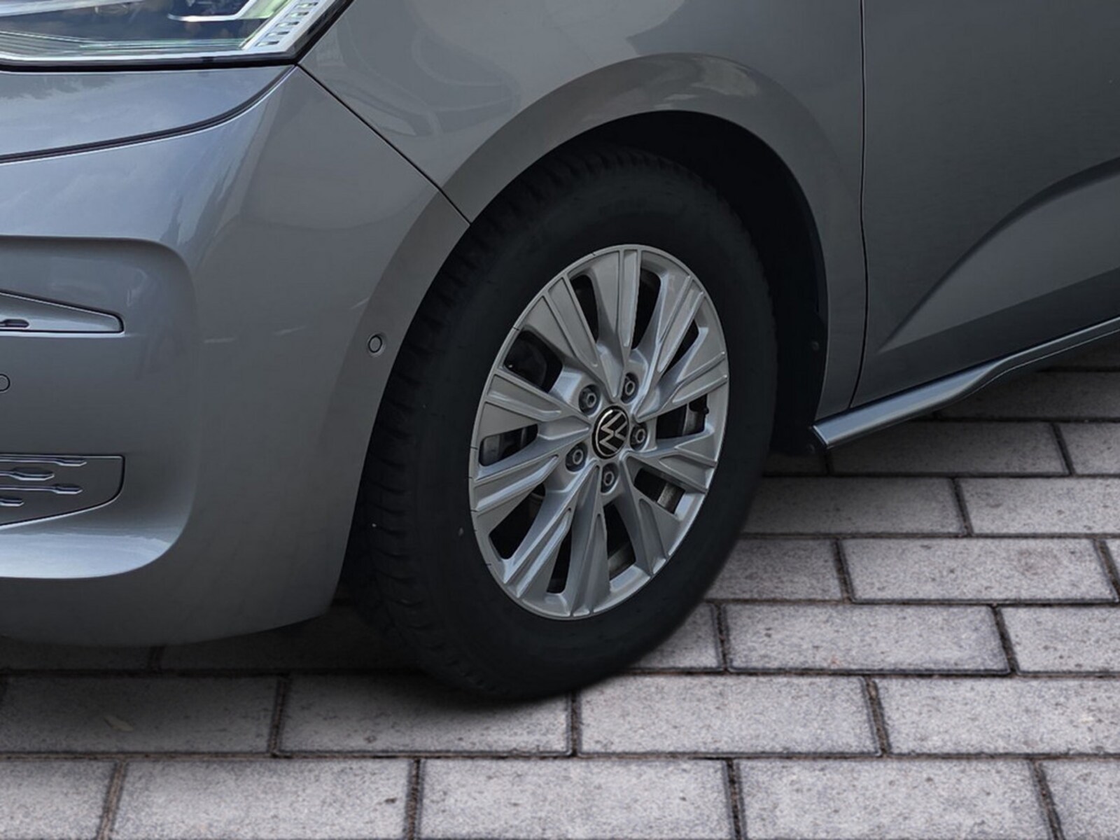 Volkswagen Multivan Langversion – Bild 7