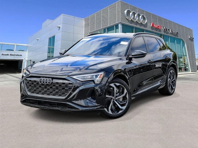 2024 Audi Q8 e-tron