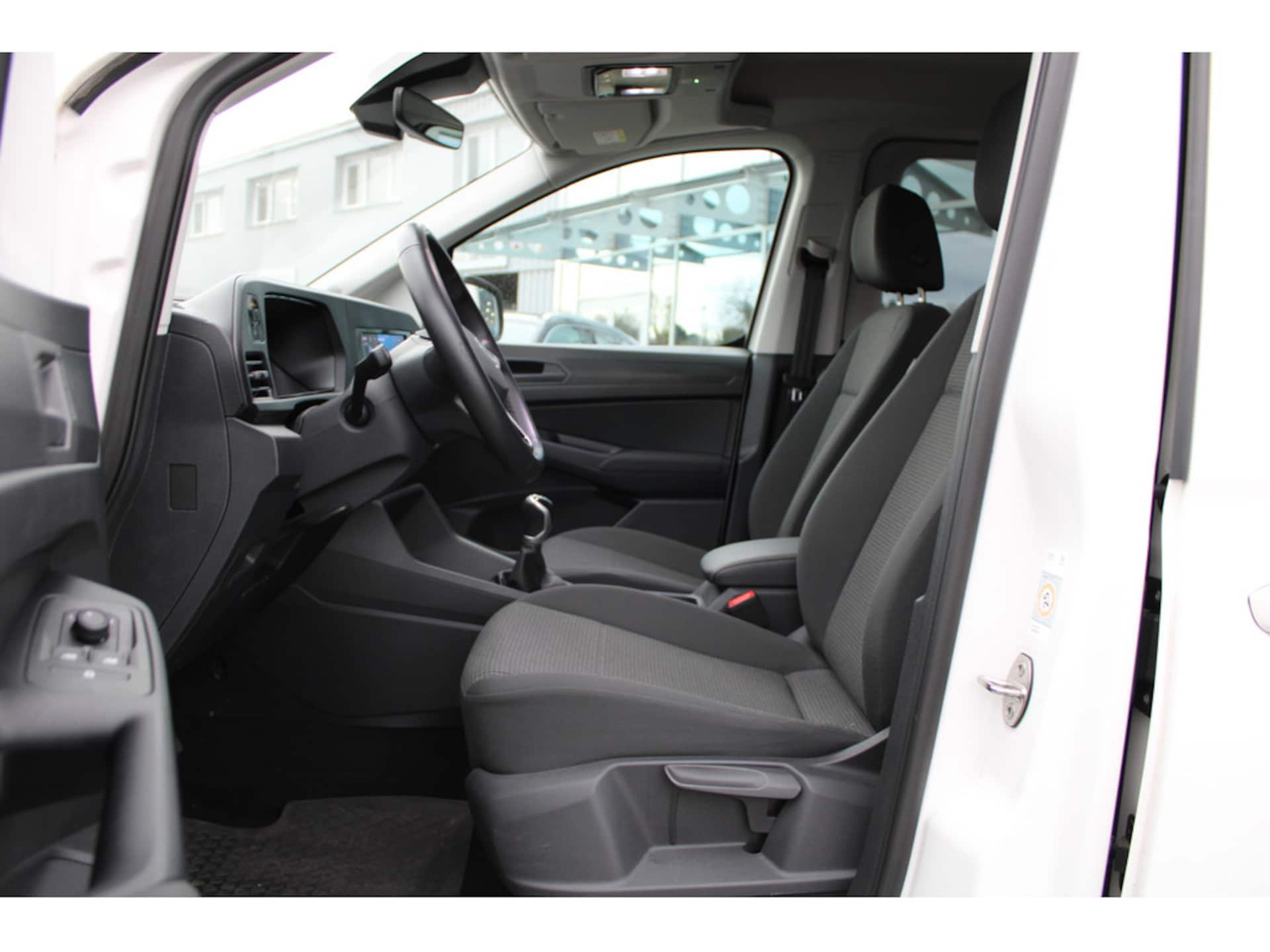Volkswagen Caddy Basis-Modell