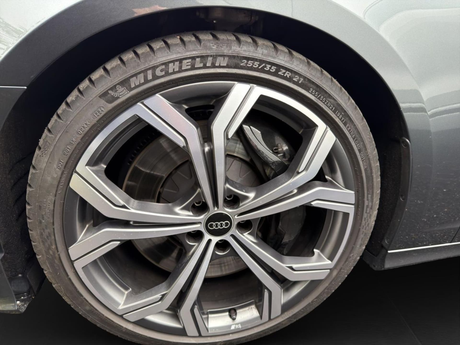 Audi S6 Avant