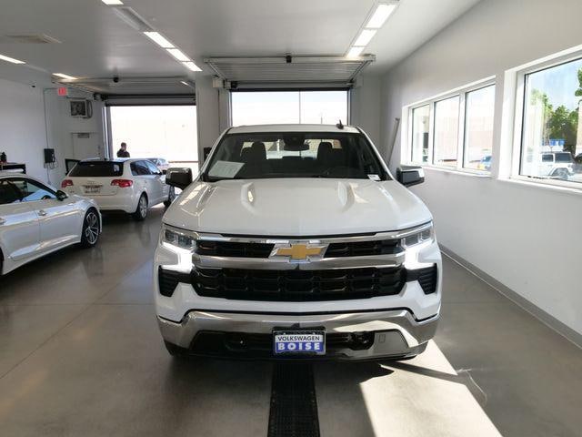 2025 Chevrolet Silverado