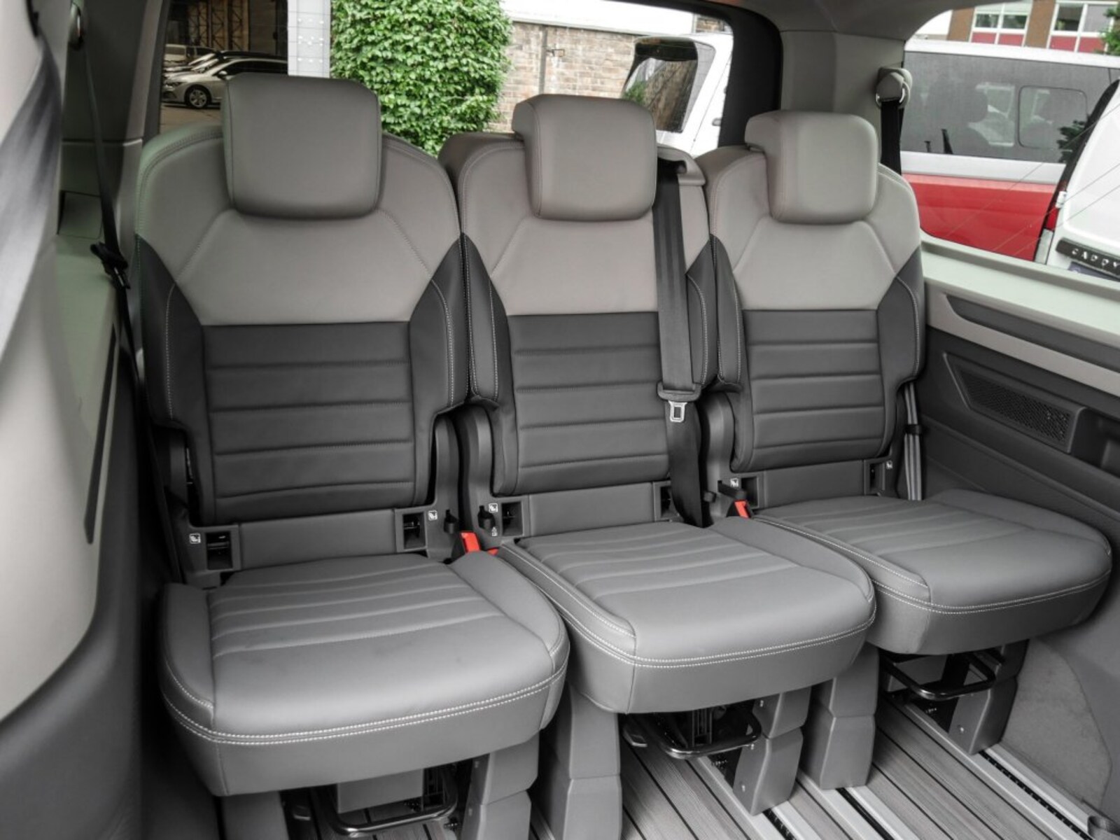 Volkswagen Multivan Langversion – Bild 8